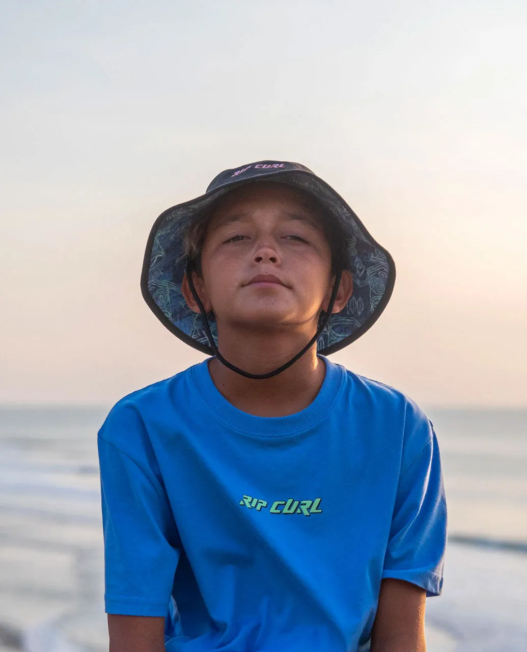 Kids Reversible Wide Brim Hat